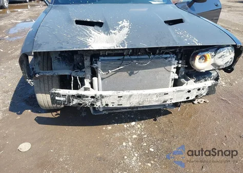 2018 Dodge Challenger Sxt from USA, damaged, VIN 2C3CDZAG2JH121941